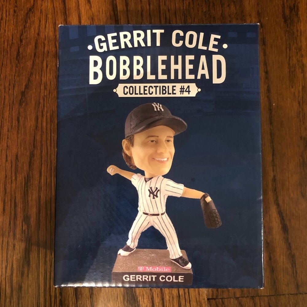 NEW YORK YANKEES GERRIT COLE Bobble Head NYY SGA NIB 9/30/2022 - Picture 11 of 11